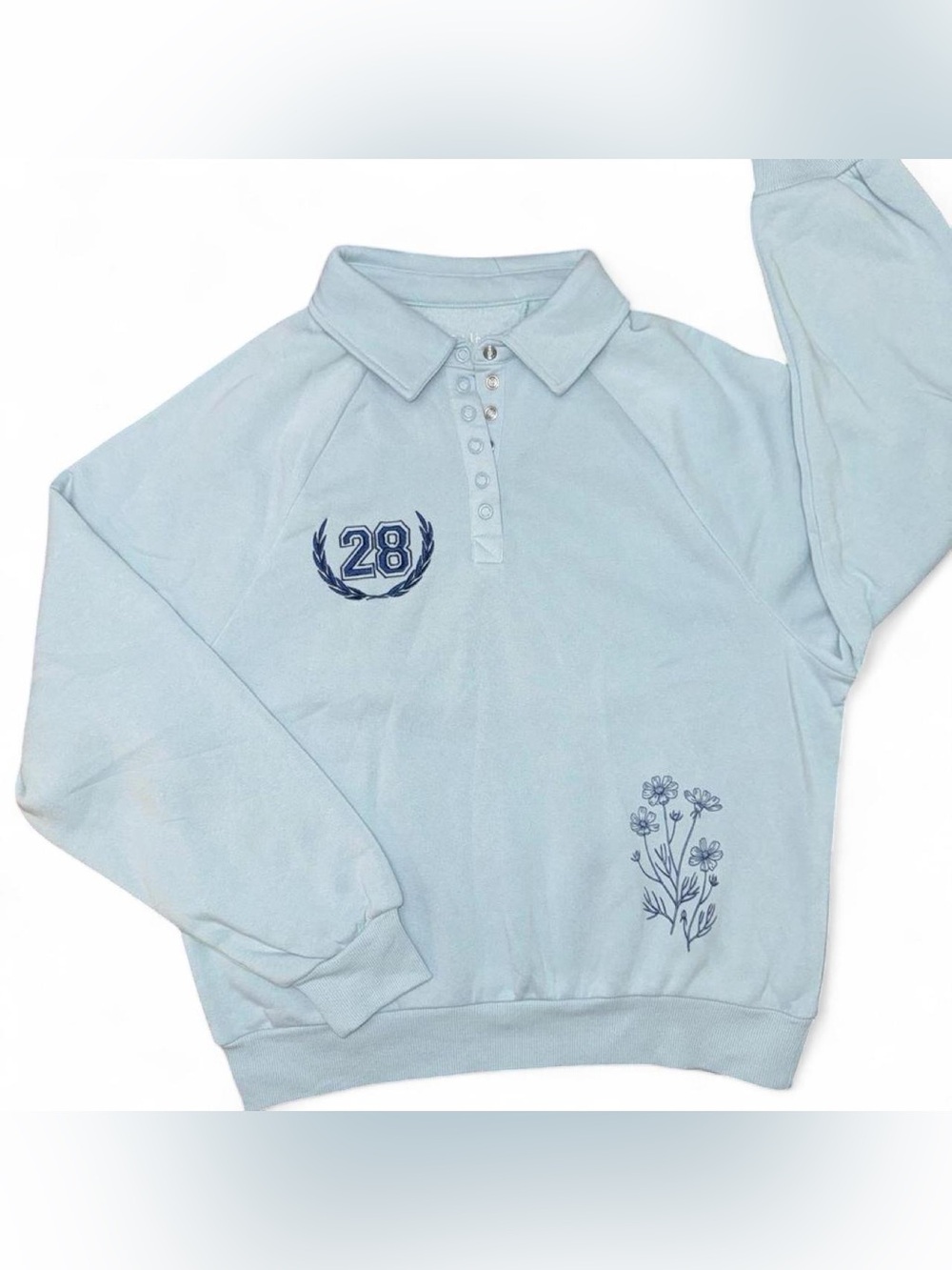 Zoe + Liv Women's NYC Button-Front Graphic Pullover Sweatshirt
